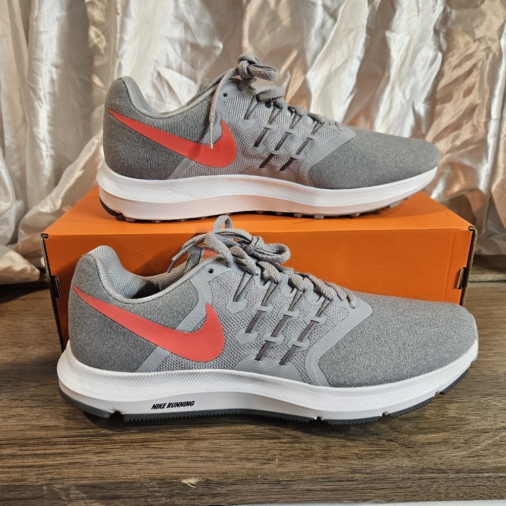 Women's Nike Run Swift, Size 12, grey and ember glow, style 909006 017